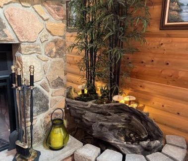 Long Pond Villa | Luxe Pocono Retreat! Pet Friendly Hot Tub, Firepit, Sauna, Game Room, Fireplace, Ski, BBQ, Lakes, Pool Tennis Fishing