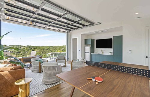 Apache Shores Casa | Luxe Pool, Fire Pit, Lake Views | Sundown Social