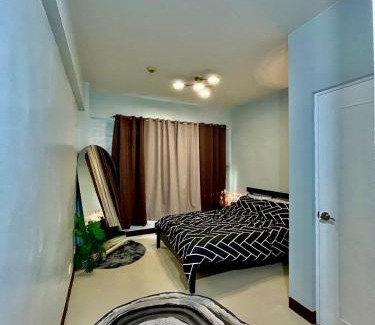 Pinagsama Apartamento | Luxe Suite near BGC and Venice Grand Canal, Mckinley