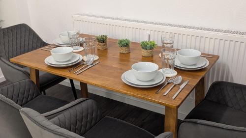 Antonviertel Apartamento | LUXOMES - Modern Design Apartments - Ingolstadt Central