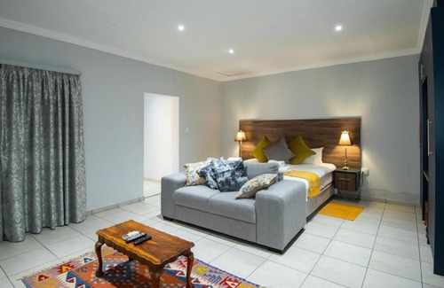 Bloemfontein Casa | Luxor Manor