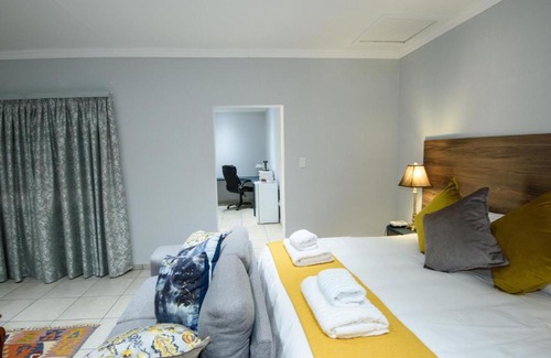 Bloemfontein Casa | Luxor Manor