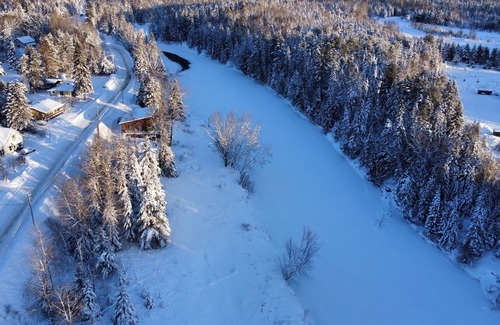 L'Ascension Chalet De Esquí | Luxueux Chalet Bord de L'eau