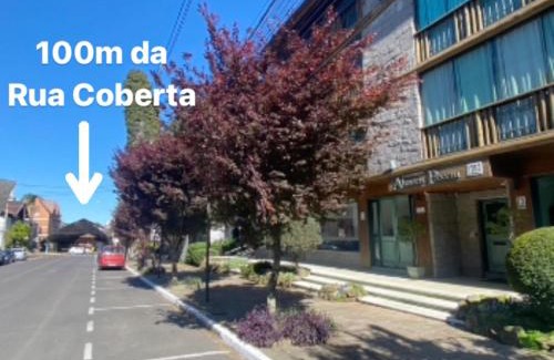 Gramado City Centre Apartamento | LUXUOSO APT ALMERIS PECCIN no Centro de GRAMADO