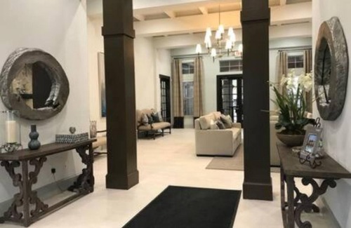 The Woodlands Apartamento | Luxurious 1 bedroom apartment in a resort-style gated community.