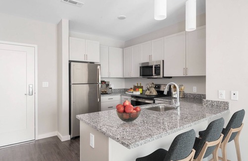 Lynn Apartamento | Luxurious 2 bed / 2bath with a Beach View