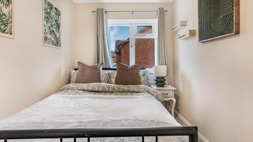 Barnt Green Casa | Luxurious 2-Bed Home Near NEC, BHX Airport & JLR Ideal for Contractors or Lesiure Stays