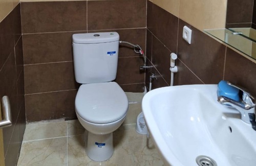 Ain Attig Apartamento | Luxurious 2-Bedroom Apartment in Temara – Your Seaside Retreat