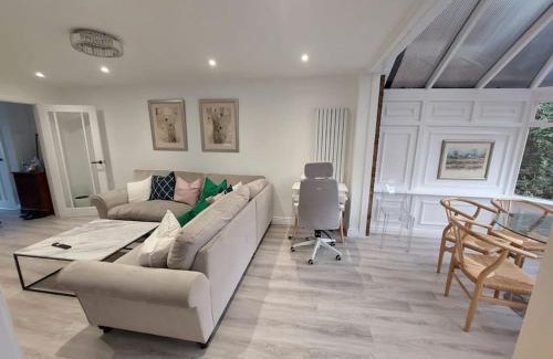 Singlewell Casa | Luxurious 3 Bedroom House