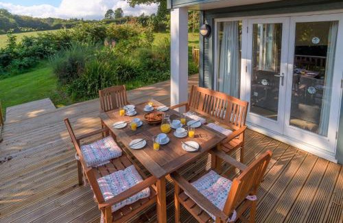 St Austell Casa | Luxurious 3 Bedroom New England Style Villa - Trewhiddle V7