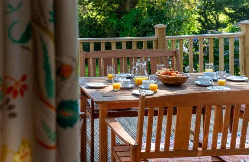 St Austell Casa | Luxurious 3 Bedroom New England Style Villa - Trewhiddle V7