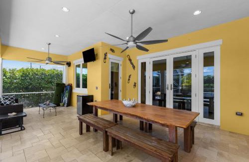 Fort Pierce Casa | Luxurious 4-Bedroom Pool Home -Walk to Beach & Restaurants