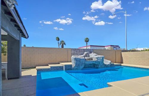 Spring Valley Casa | Luxurious 4BR, Firepit and Pool!