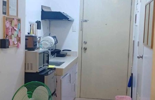 South Triangle Condominio | Luxurious 9th Floor Studio in Quezon City With Private Pool