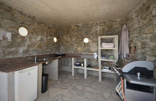 El Mas Fumats Apartamento | Lujoso apartamento con piscina privadas en un lugar priviligiado