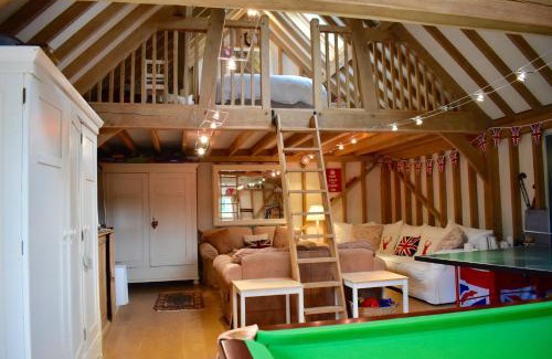 Moffat Casa | Luxurious Country Barn