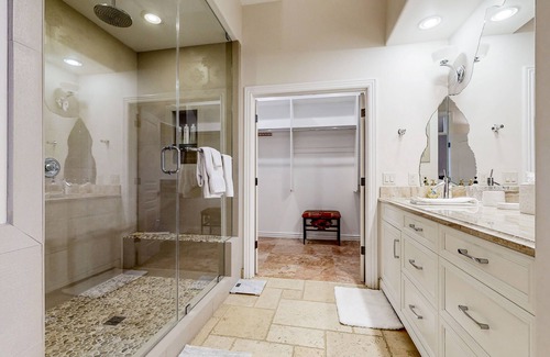 Desert View Casa | Luxurious dog-friendly home with amazing pool, pool spa, & mountain views