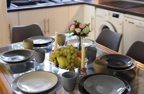 Fresnes Apartamento | Luxurious family cocoon near Paris, Rungis, Thiais, Massy and Orly airport