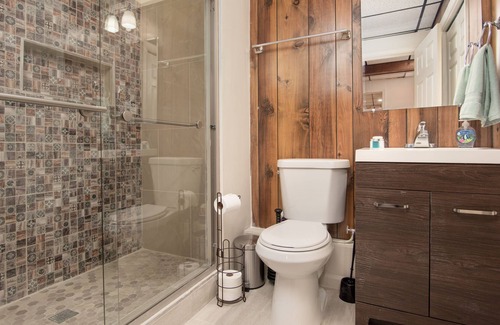 Harrisburg Casa | Luxurious Home Away at Berkstone