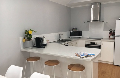 Denmark Apartamento | Nuevo alojamiento de lujo en el corazón de la ciudad, con 2 habitaciones y 2 baños completamente equipados.