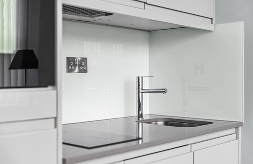 Chelmsford Apartamento | Luxurious ONE Bedroom Apartment IN Bond Street