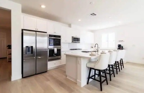Redlands Casa | Luxurious Redlands Retreat W/ Breathtaking Views