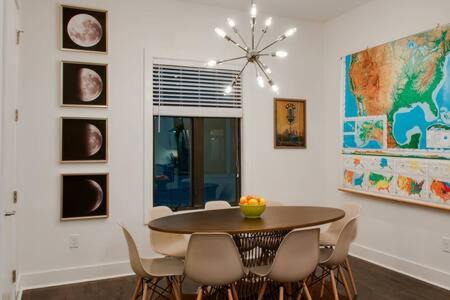 Edgehill Casa | Luxurious Rooftop Home in Nashville