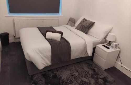 Northumberland Heath Casa | Luxurious space