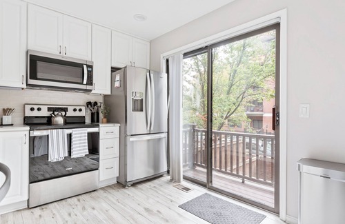 Ballston Casa | Luxurious Townhome ★ Heart of Arlington ★ Family-Friendly