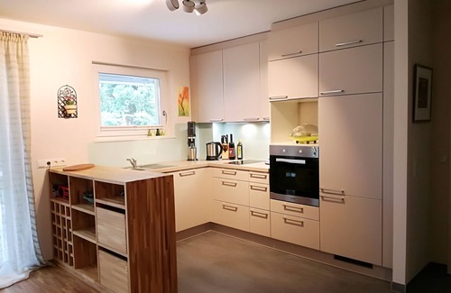 Buggingen Apartamento | Luxurious vacation apartment (2 rooms; 70 sqm) with terrace and garden