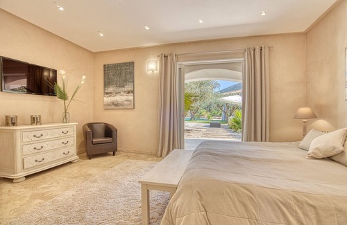 Les Brugassieres Villa | Luxury Villa in the Gulf of St Tropez