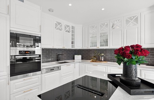 Godvik Villa | Luxurious waterfront Villa w/Boat&kayaks. Only 15 min from Bergen city center!