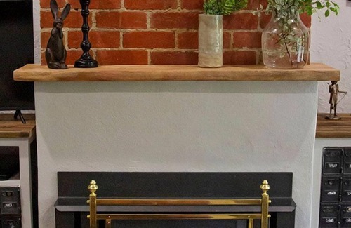 Beaconsfield Upper Casa | Luxuriously renovated cottage, big gourmet breakfast, Dandenong Ranges