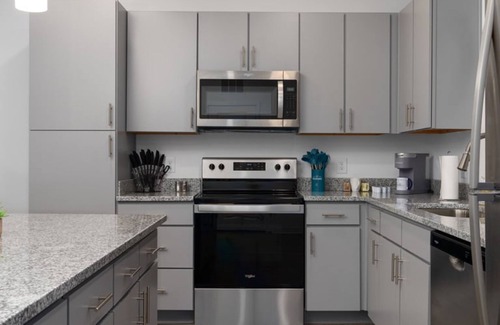 Pelham Apartamento | Luxury 1 BR Near Oak Mt State Park