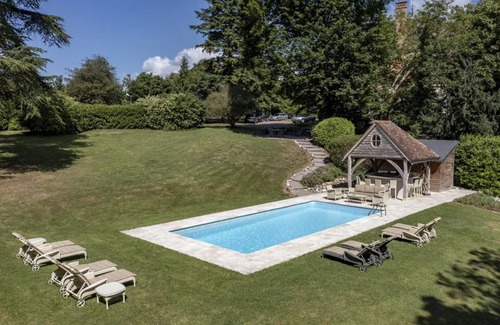 La Roche-Posay Casa | Luxury 19th-century French château in the Loire Valley