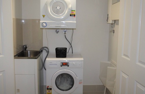 Kingston Casa | Luxury 2 Bedroom apartment in Kingston