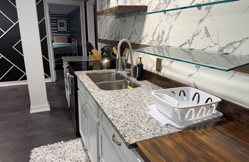 Conyers Casa | Luxury 2 Bedroom with full kitchen