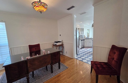 Belton Casa | Luxury 2-Story Home with Pool, Hot Tub & Private Master Suite Near Belton Lake