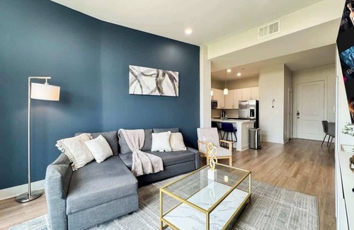 Deep Ellum Apartamento | Luxury 2BD | Deep Ellum | Free Parking | Pool+Gym
