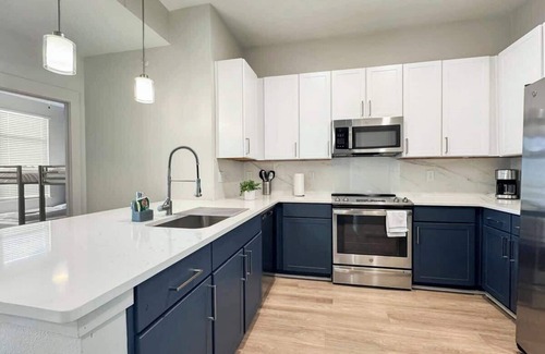 Deep Ellum Apartamento | Luxury 2BD | Deep Ellum | Free Parking | Pool+Gym
