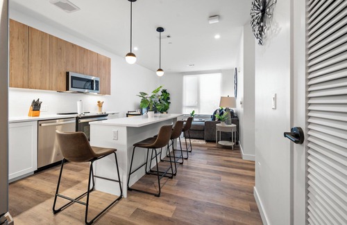 East Boston Apartamento | Luxury 2BR Next to the Airport 3231