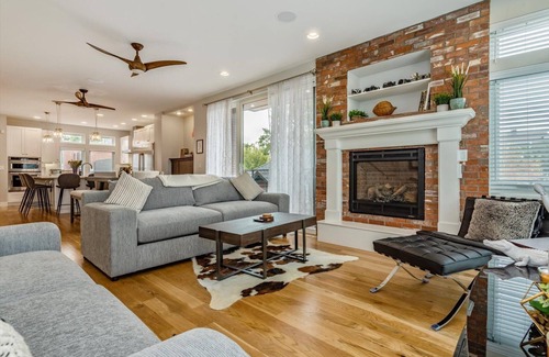 Highland Casa | Luxury 3,000 sq ft LoHi Home with Rooftop Deck