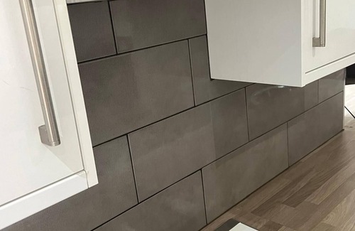 Stoke-on-Trent Casa | Luxury 3 Bed Apartment - Close to Alton Towers
