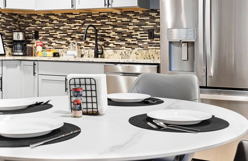 Washington Park Apartamento | Luxury 3BR | Free Parking | Boston | ROKU TV