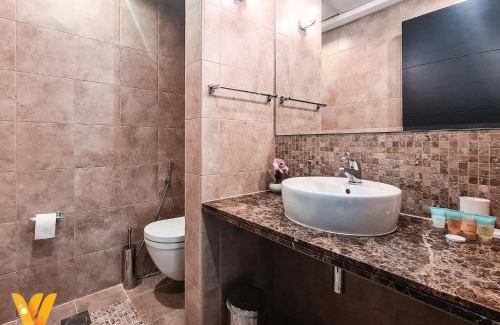 Jumeirah Park Villa | Luxury 3BR Private Villa and Elaborate Gardens