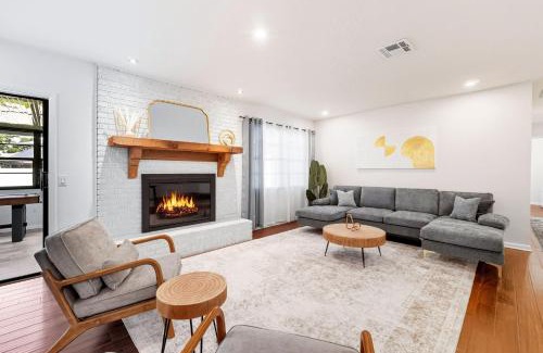 Cypress Gardens Casa | Luxury 3BR with Private POOL & GAME ROOM, only 4 MIN to LEGOLAND