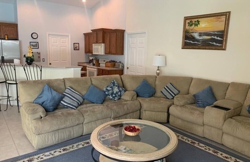Braden River Villa | Casa de lujo de 4 camas con piscina privada climatizada y bañera de hidromasaje situada en Tara Plantation