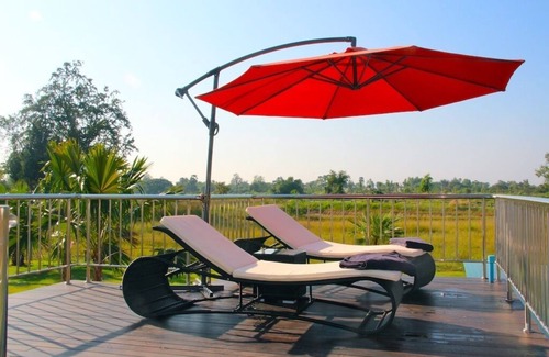 Udon Thani Villa | Villa de lujo de 4 dormitorios con piscina totalmente equipada ubicada en los campos de arroz de Isan