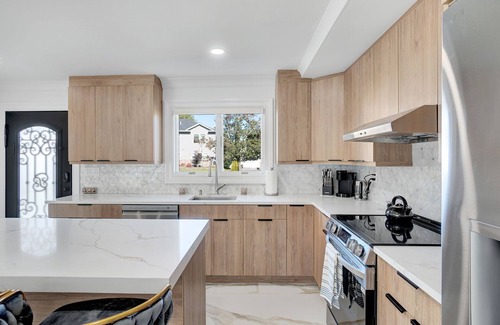 Alden Manor Casa | Luxury 4BR - 3.5BATH - Sleeps 10