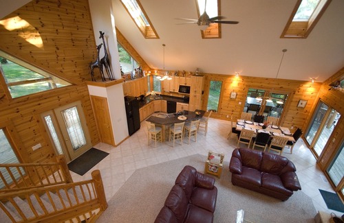 The Galena Territory Casa | Luxuary 4br, 4. 5 baños Alquiler del territorio de Galena con jacuzzi y mesa de billar